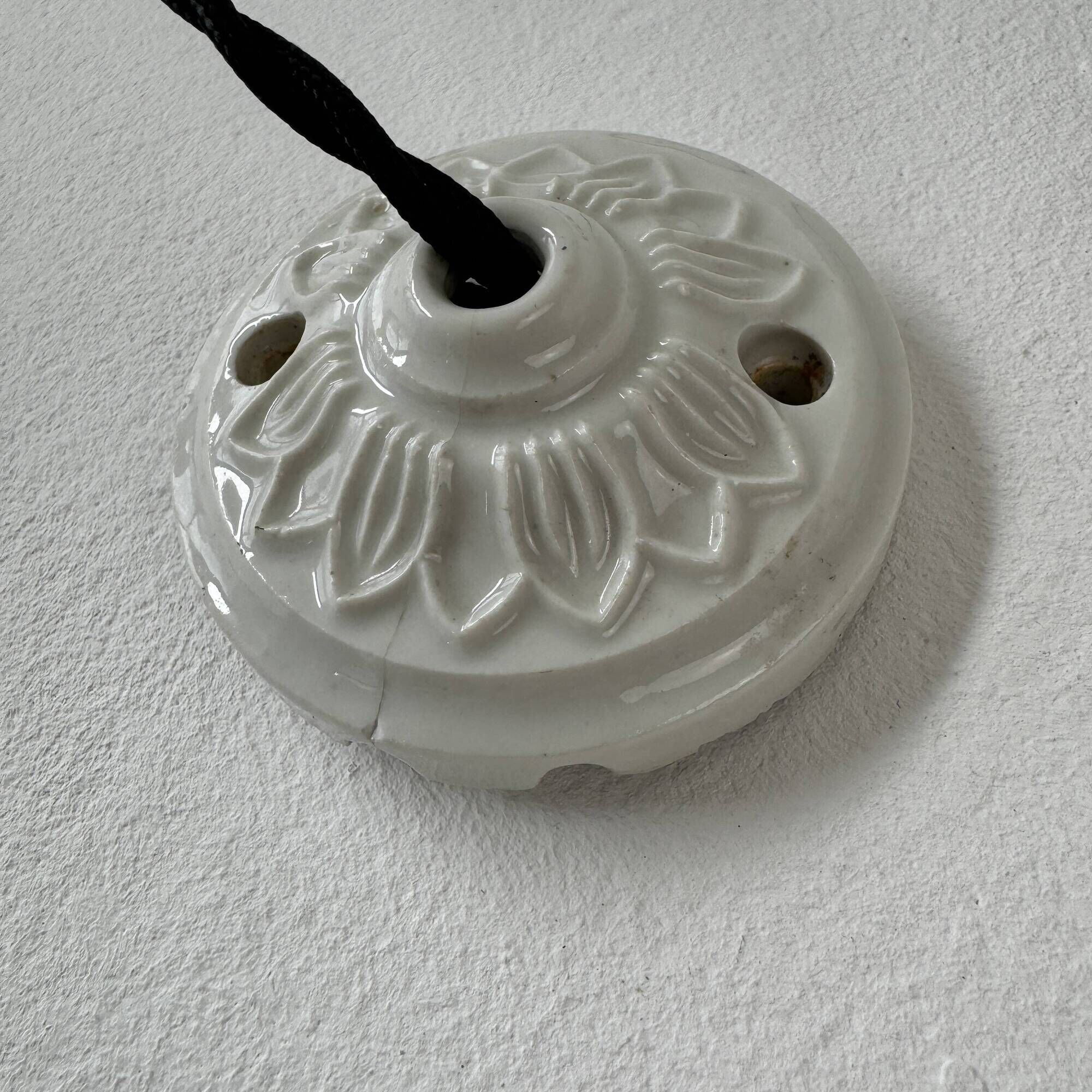 Antique 25.5 cm vintage opal lace pendant light