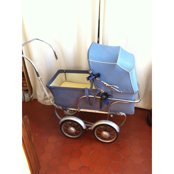 A donner poussette on sale
