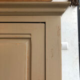 Wardrobe / hosiery maker