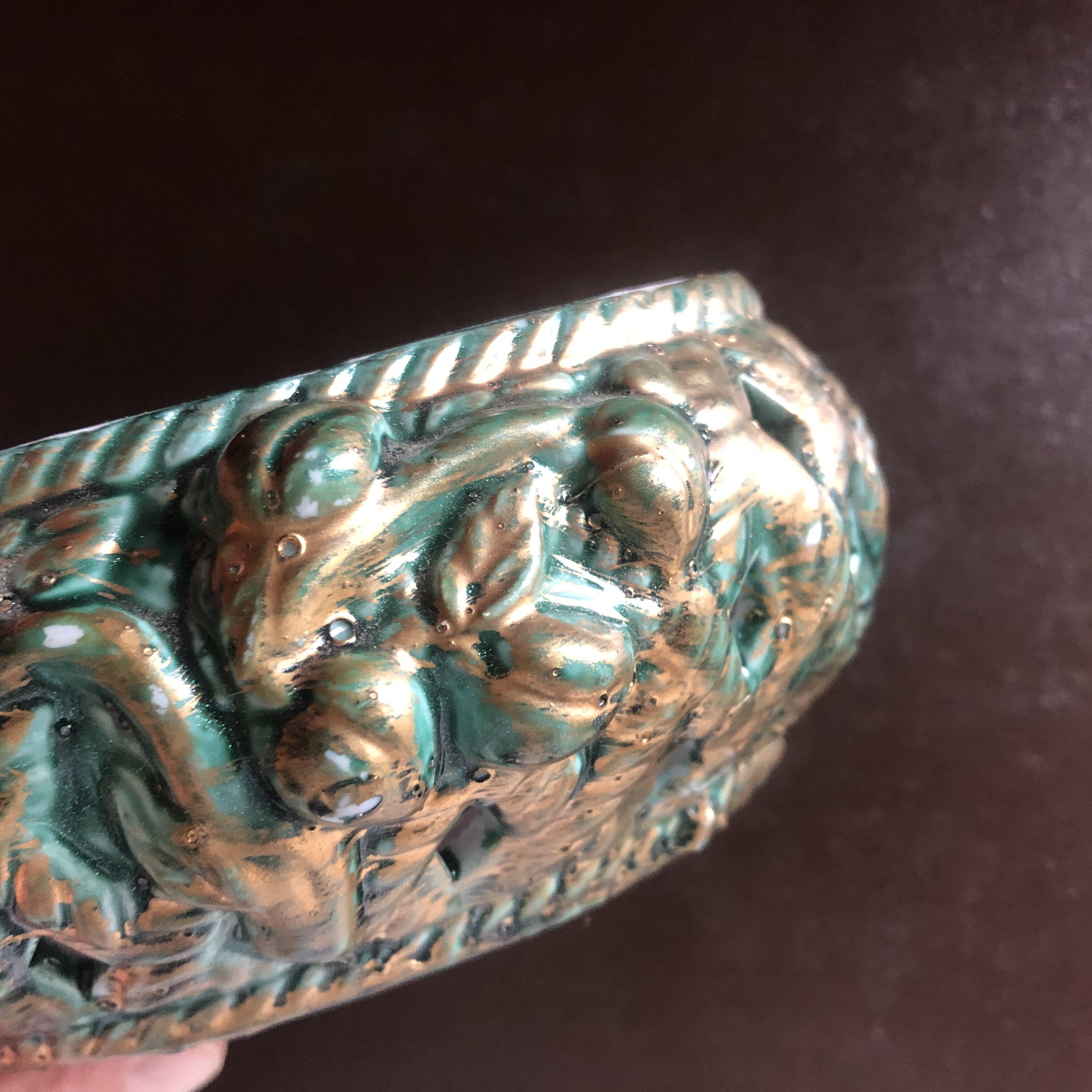 Openwork earthenware candy box with fruit slip