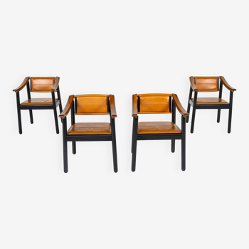 Mid-Century Modern 4 Armchairs in the style of Scarpa, Wood and Leather, Italy, 1960s