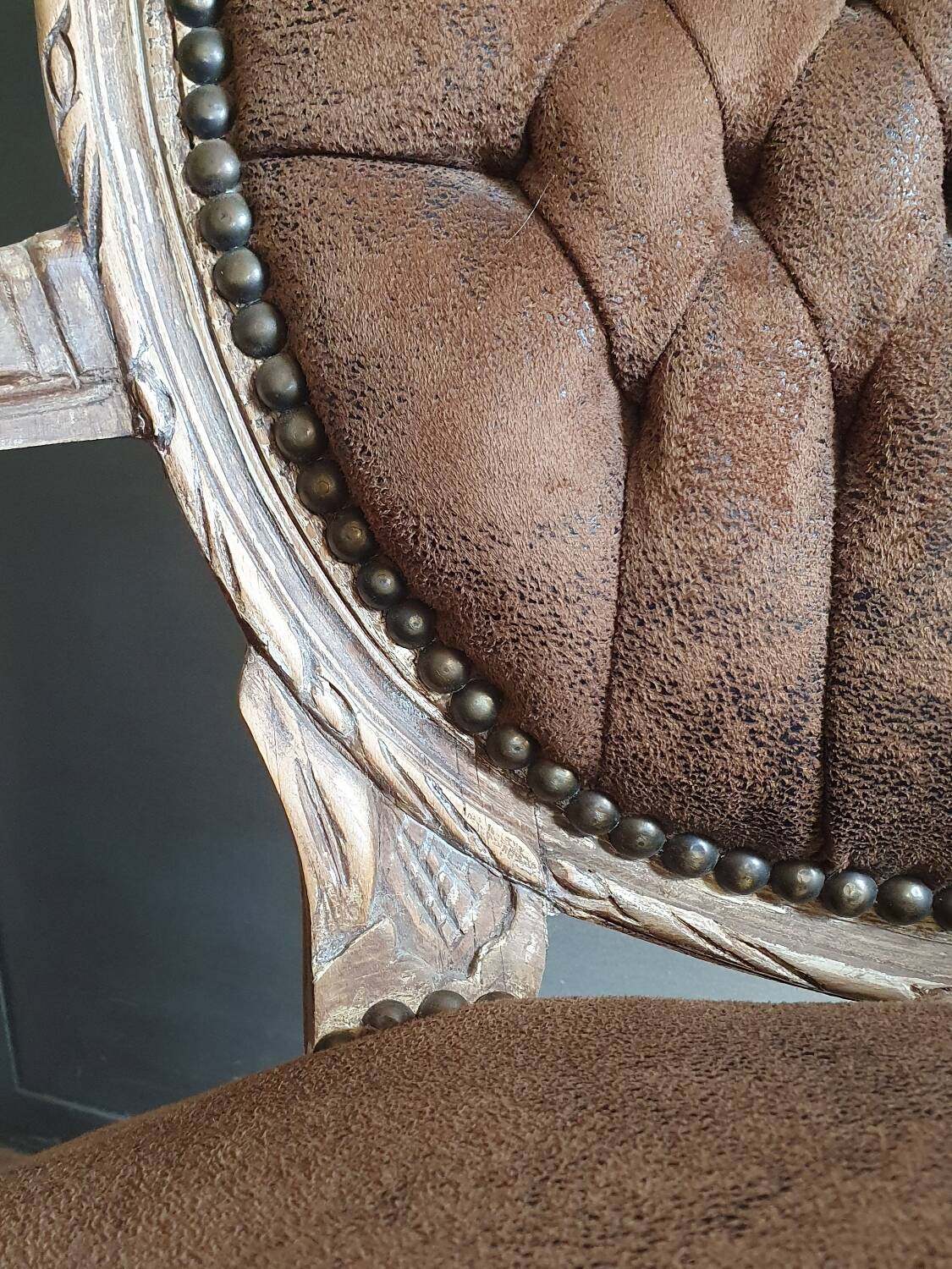 Baroque suede armchair