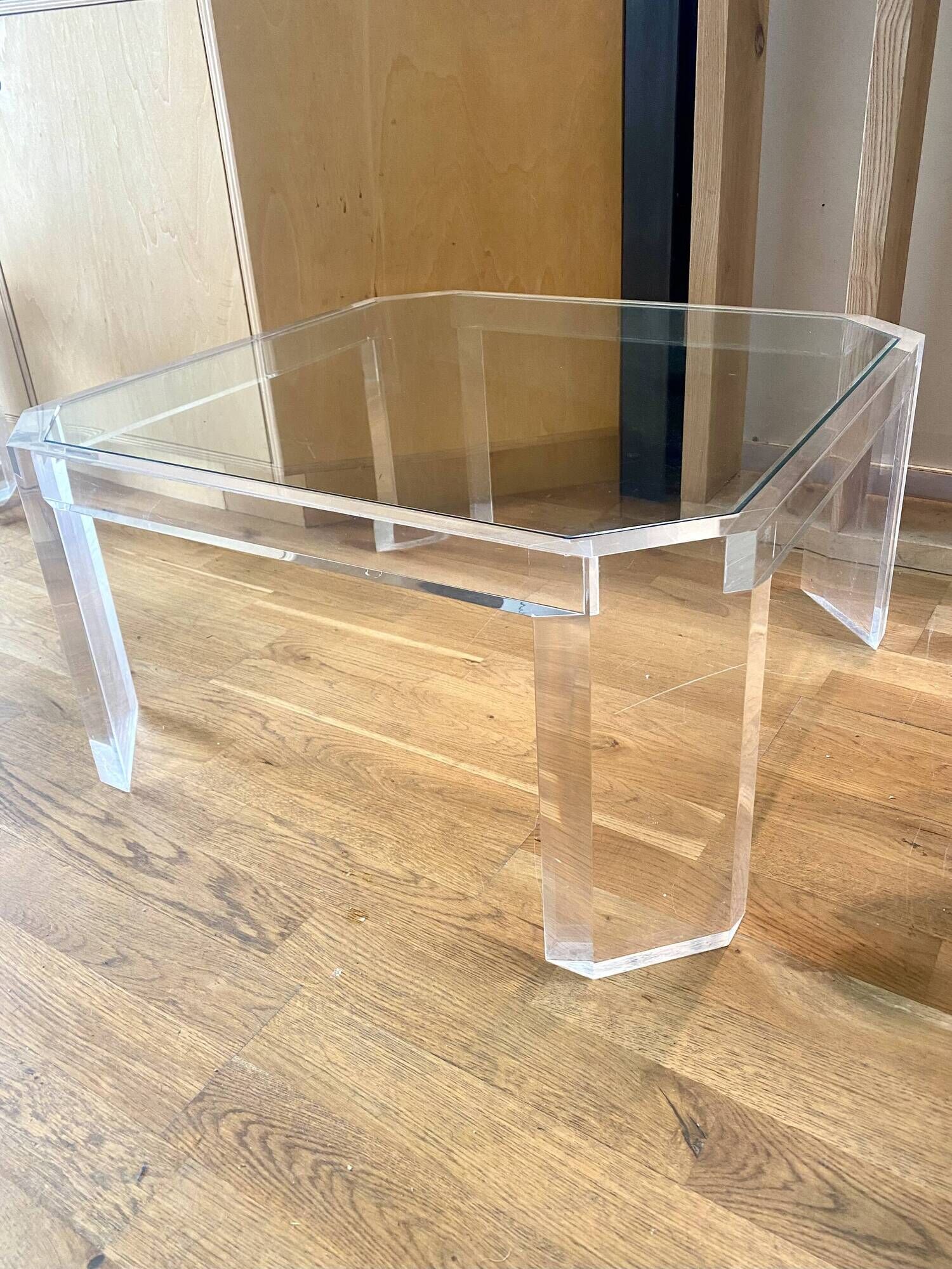 Table basse athena par david lange. 1970. 70x70