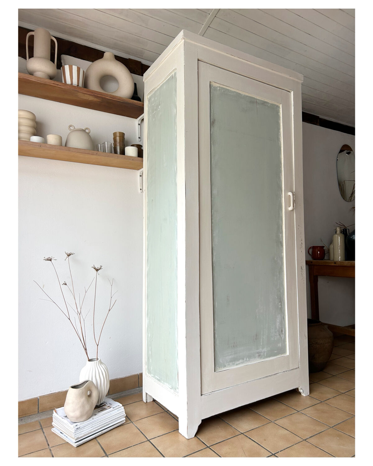 Armoire parisienne 