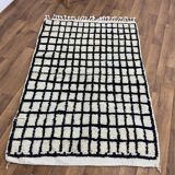 Moroccan rug made of natural wool, handmade, 3x2 m.