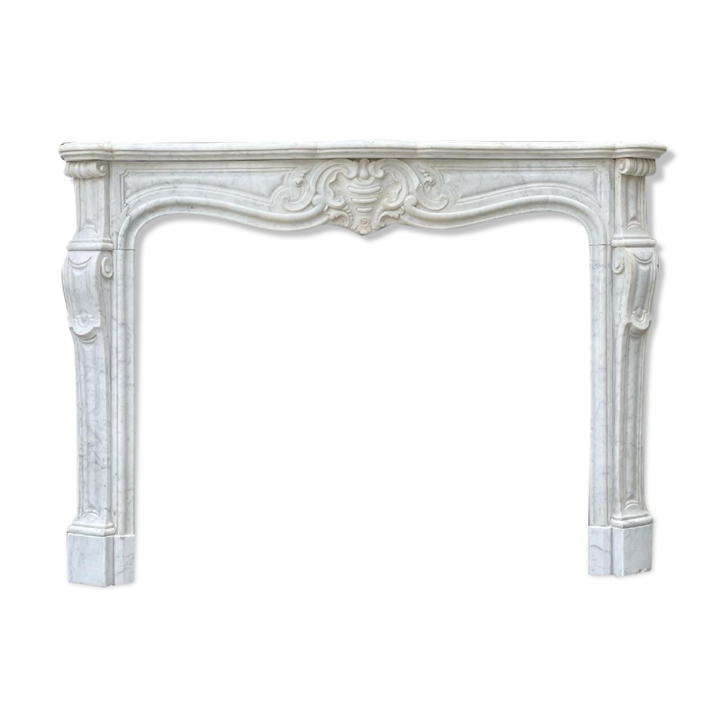 Fireplace in carrara marble around 1880