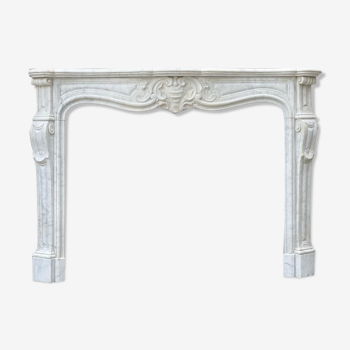 Fireplace in carrara marble around 1880