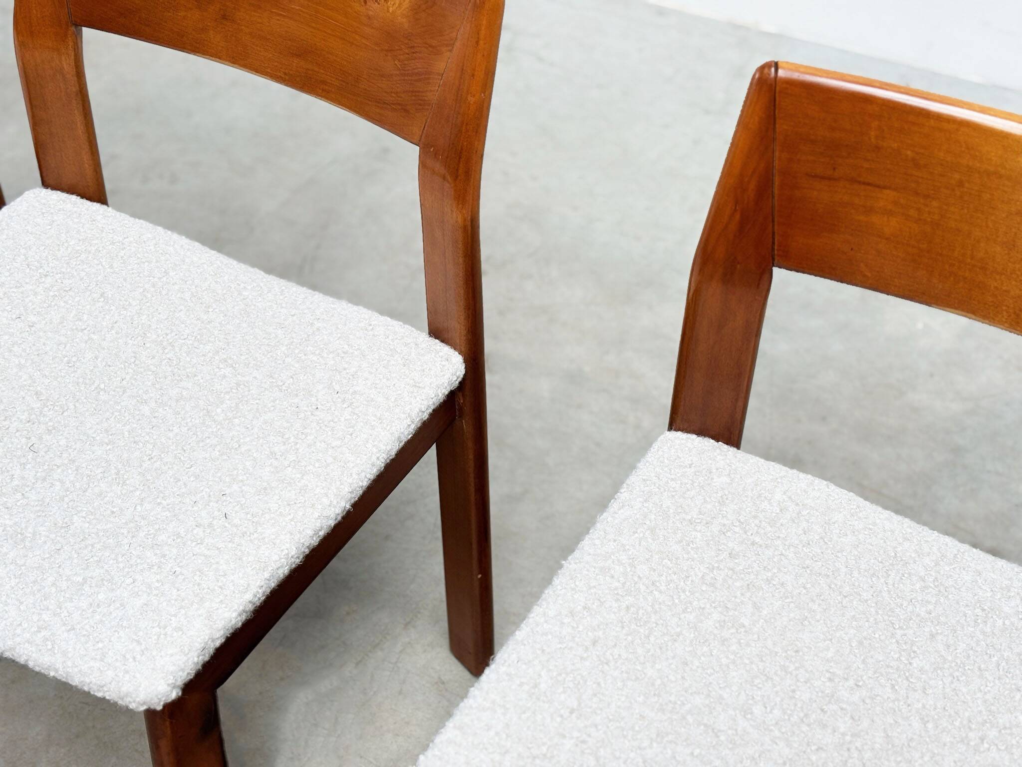 1970's sculptural Italian dining chairs