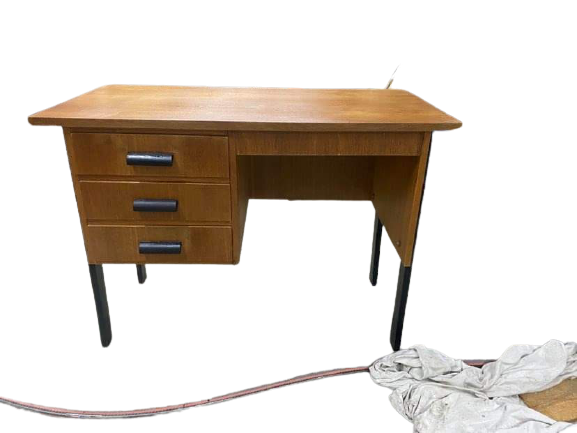 Scandinavian children's desk