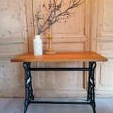 Table pied machine à coudre