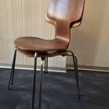 Pair of Arne Jacobsen 3103 chairs