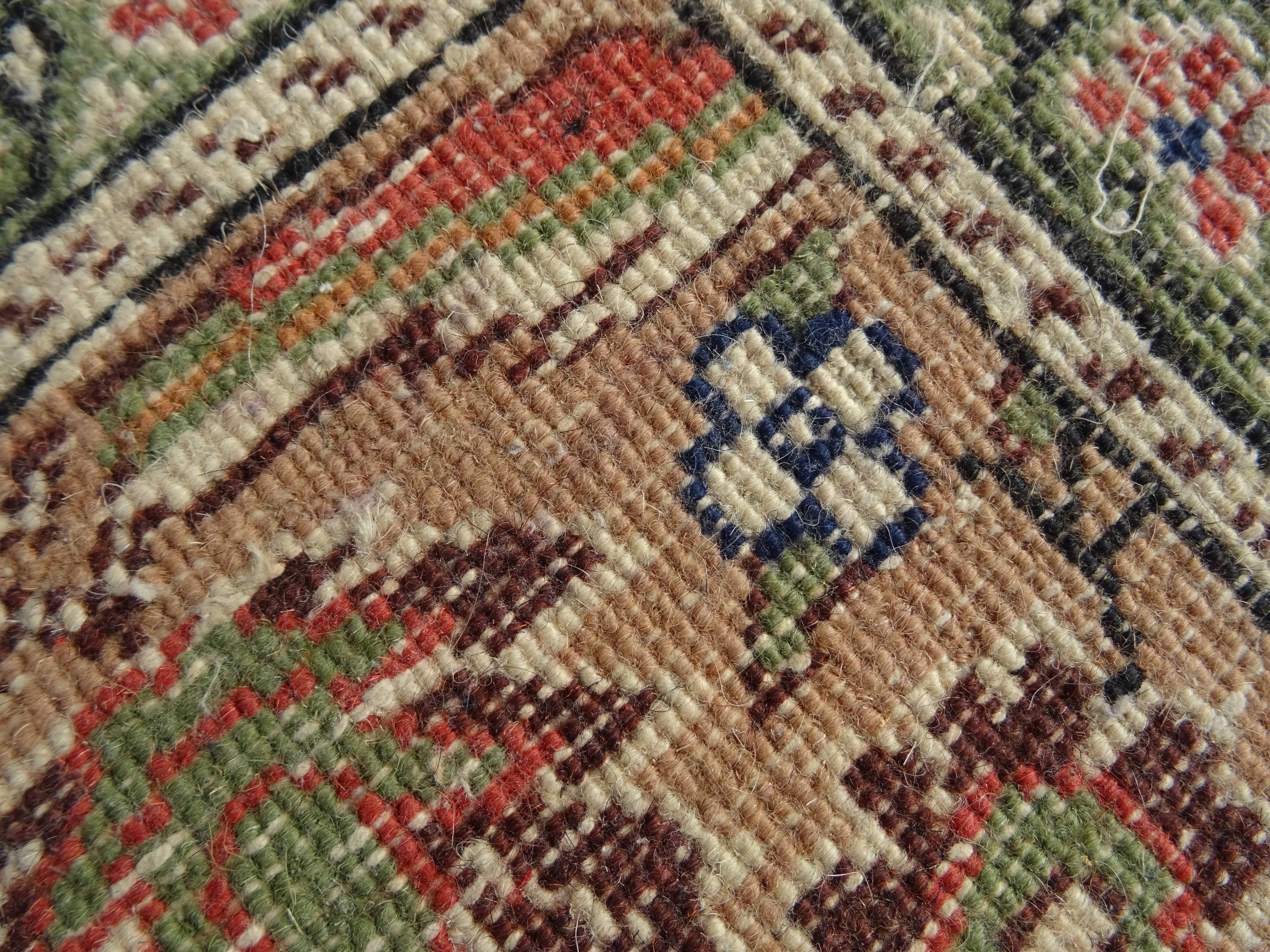 Vintage Handmade Oriental Rug 303 X 198