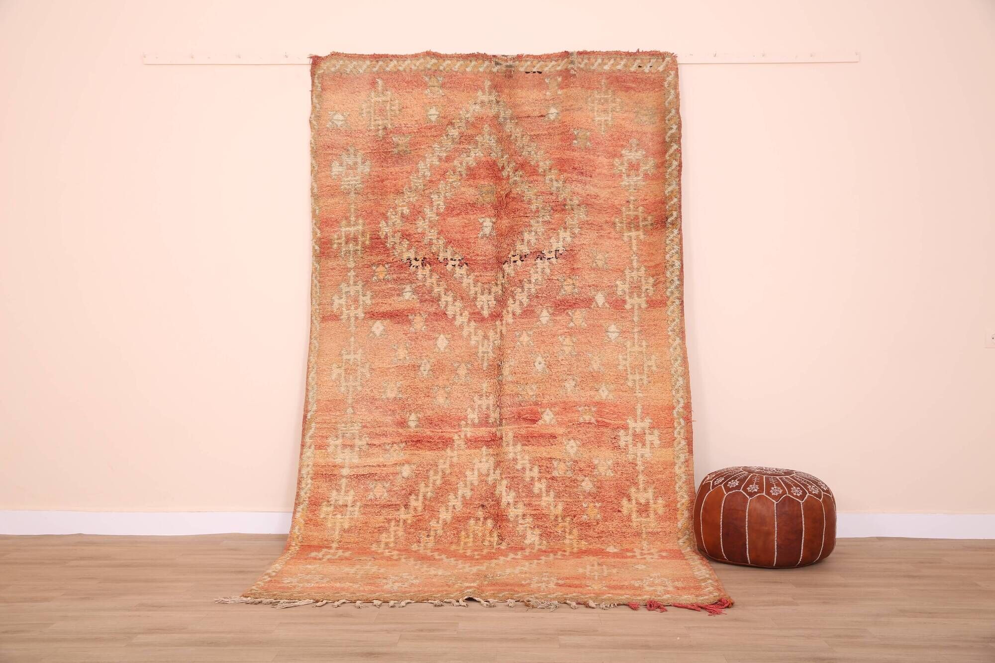 Peach Vintage Moroccan Rug 163 x 289 cm, Berber Wool Rug, Handmade Boho Rug