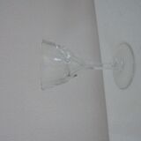 Lot 4 glasses with chiseled crystal liquor Height 8.6 cm Diameter upper edge 5.1 cm