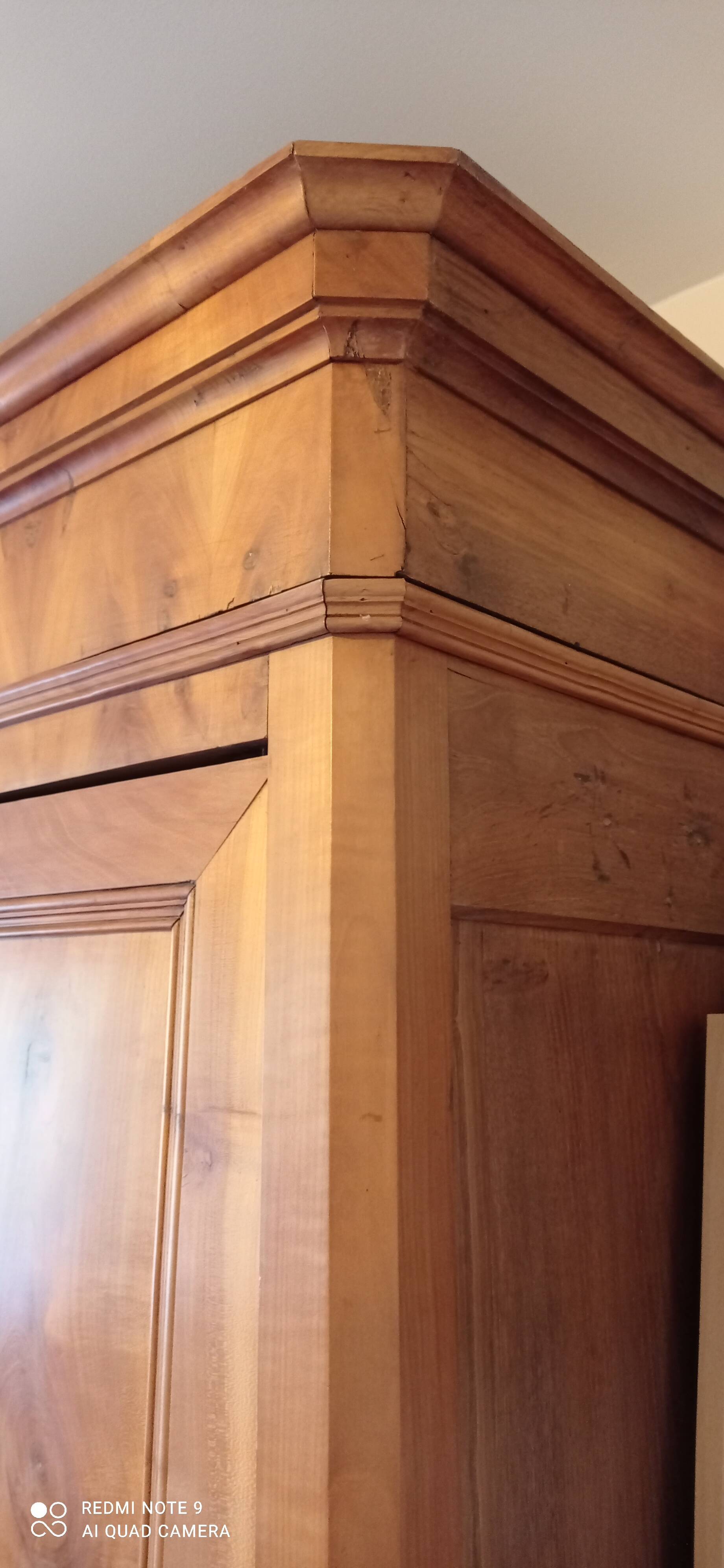 Louis Philippe cherrywood wardrobe