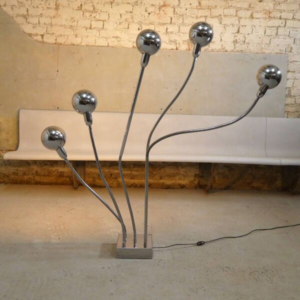 Lampadaire Hydra de Pierre Folie pour les éditions Charpentier