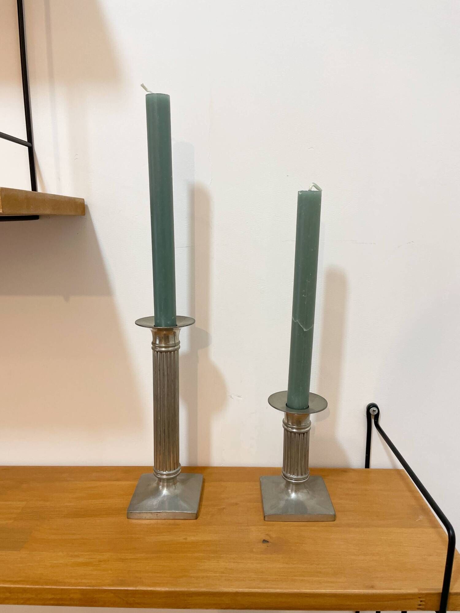 Pair of vintage candlesticks / torches in solid pewter – Guy Degrenne