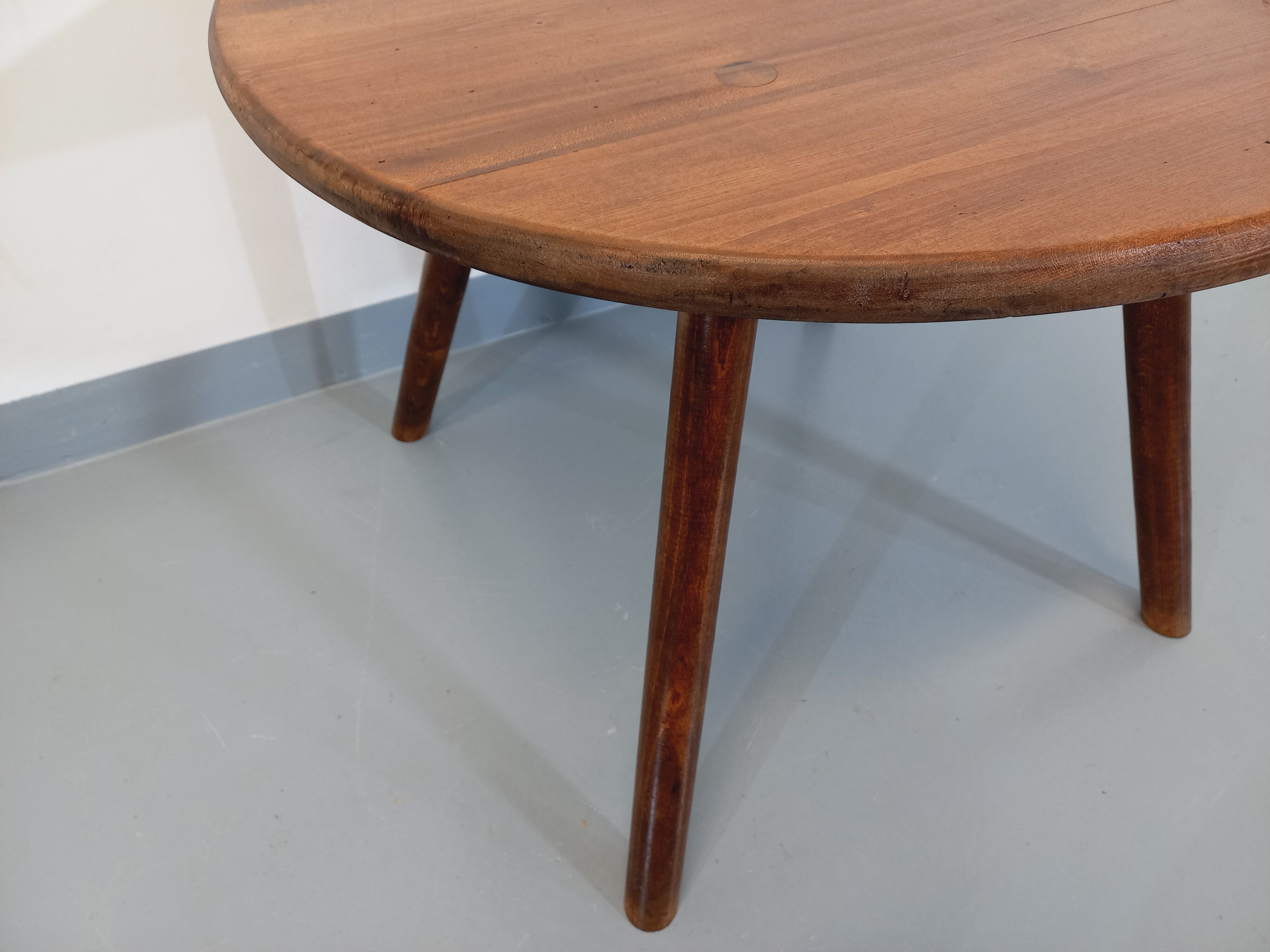 Vintage round brutalist coffee table in solid oak wood from the 50s