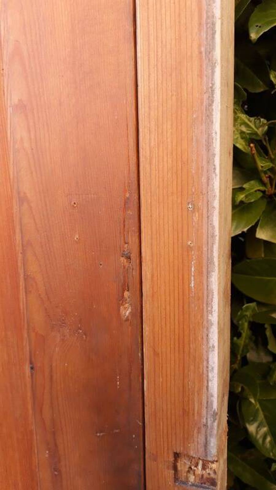 Porte d'entrée et son cadre imposte en verre translucide, début XXème