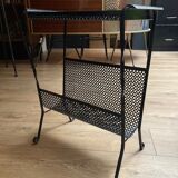 Porte revue table d'appoint metal perforé