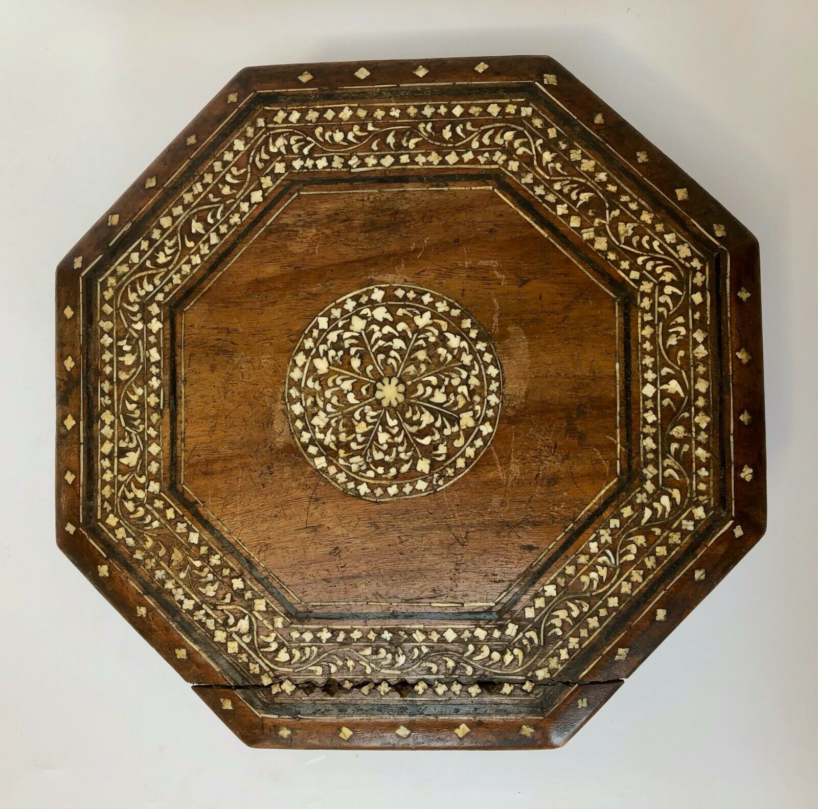Table a the syrian travel middle east marquetry inlay 19th