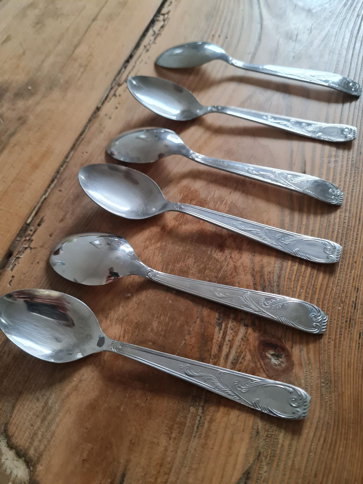 Set of 6 spoons in vintage stainless steel