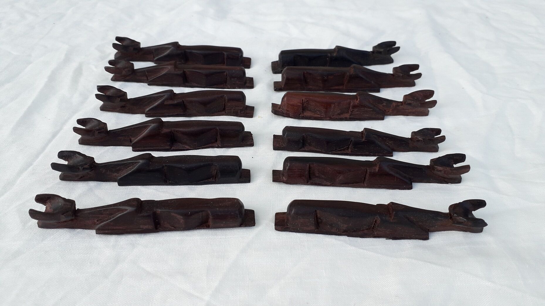 12 wooden knife holders