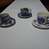 Assortment of 3 blue cups