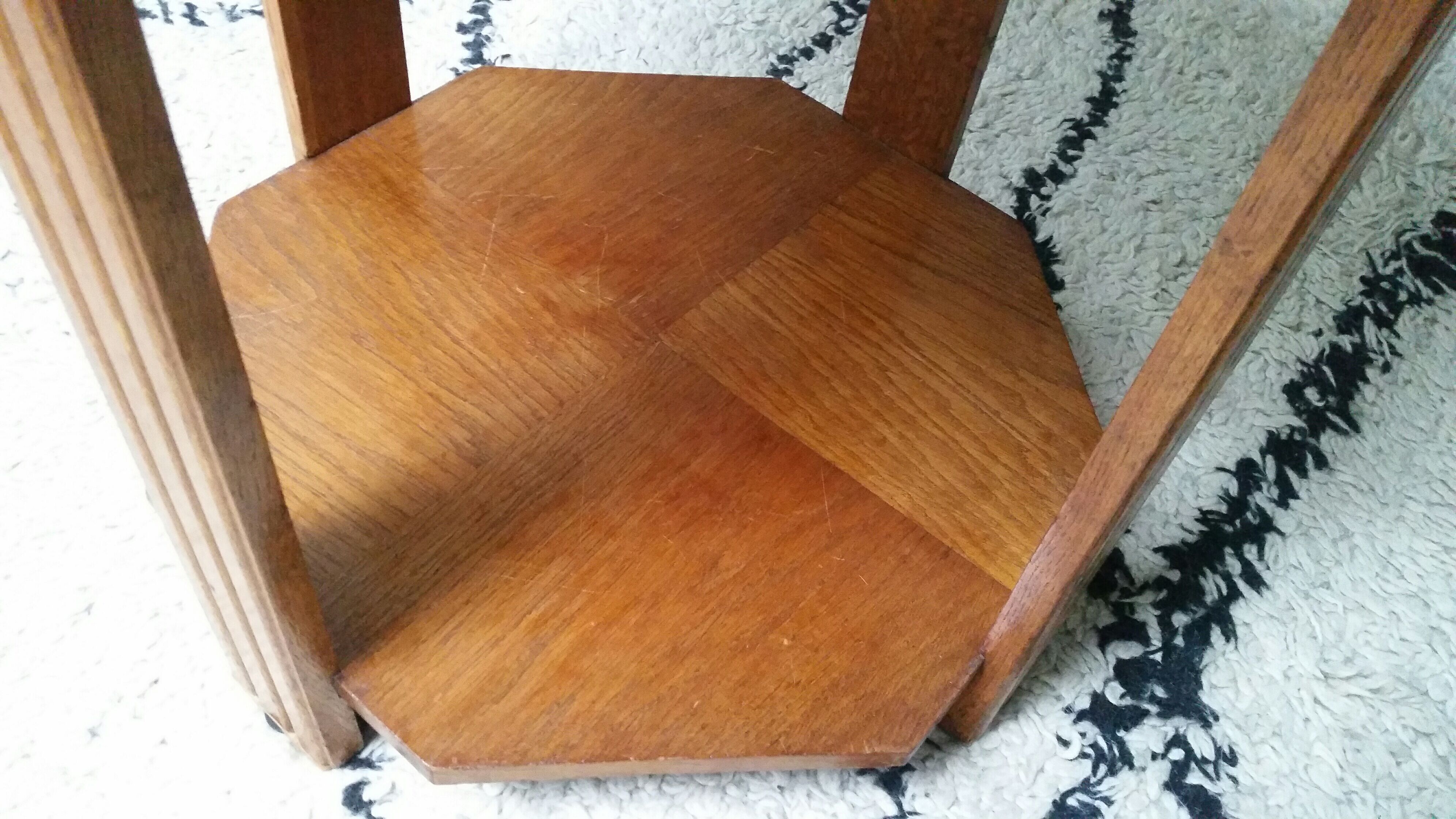 Hexagonal canapė tip table