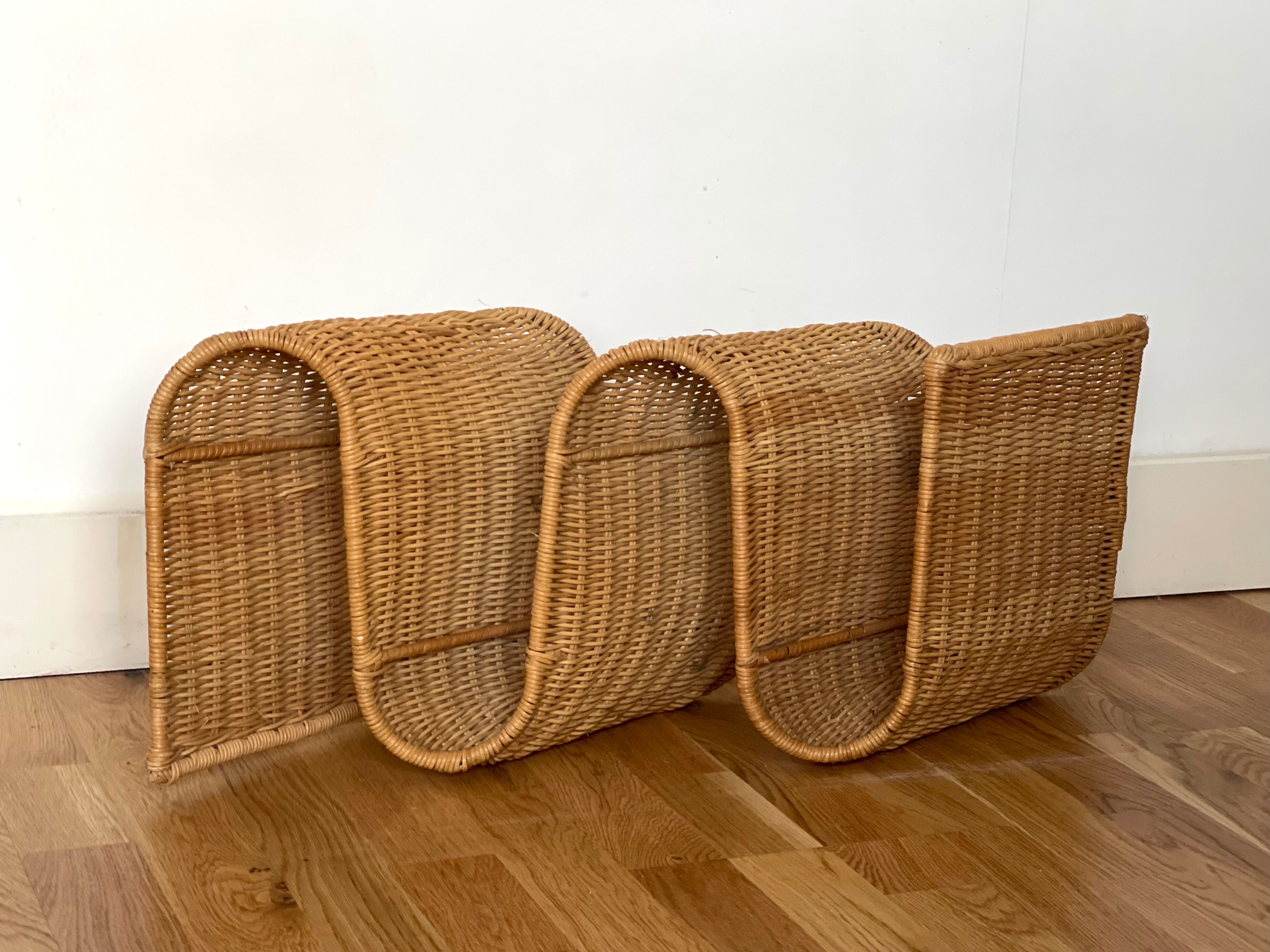Rattan magazine holder 1970