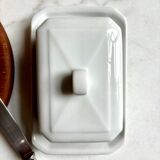Beurrier Pillivuyt en porcelaine blanche
