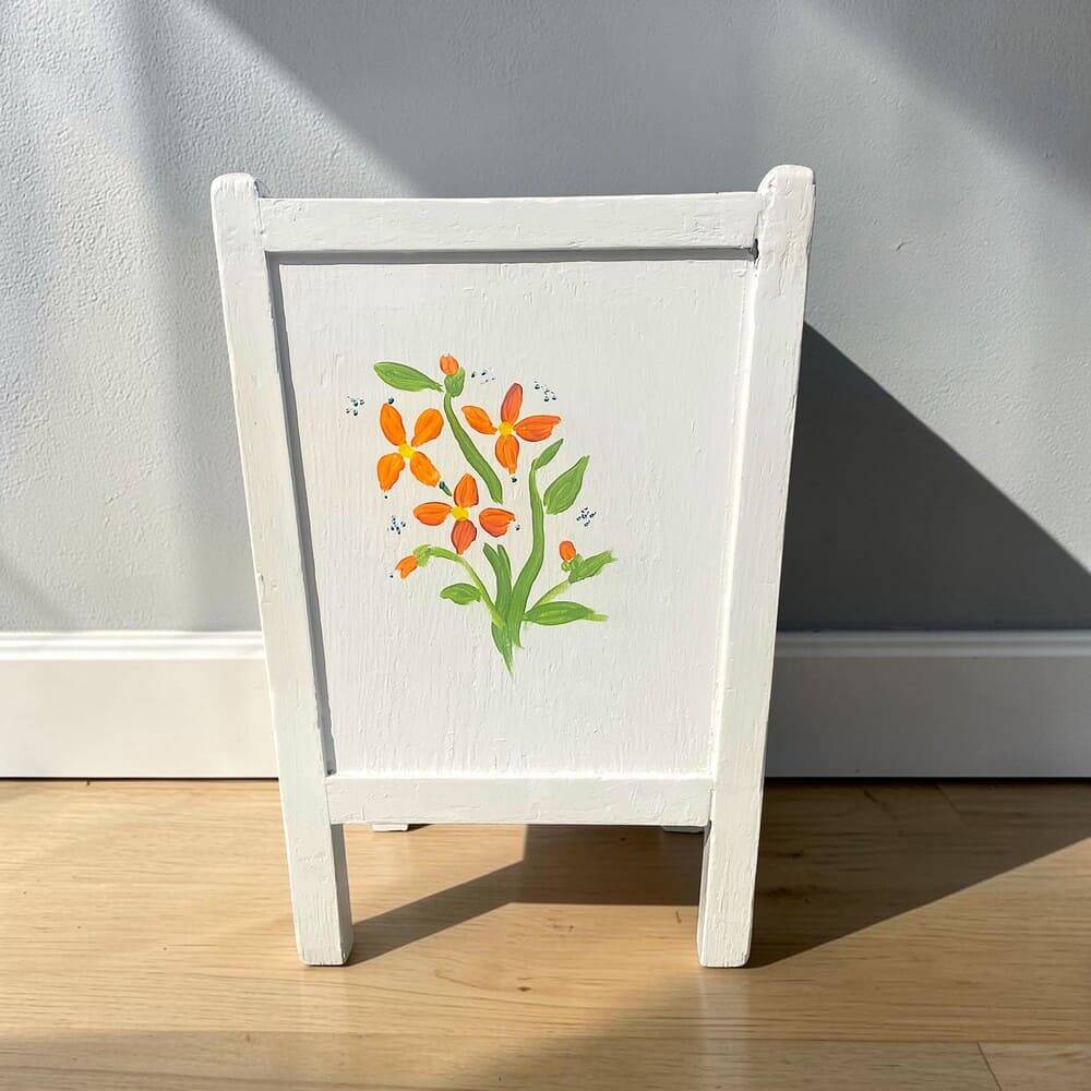 Portugese Olaio wooden hand-painted planter box