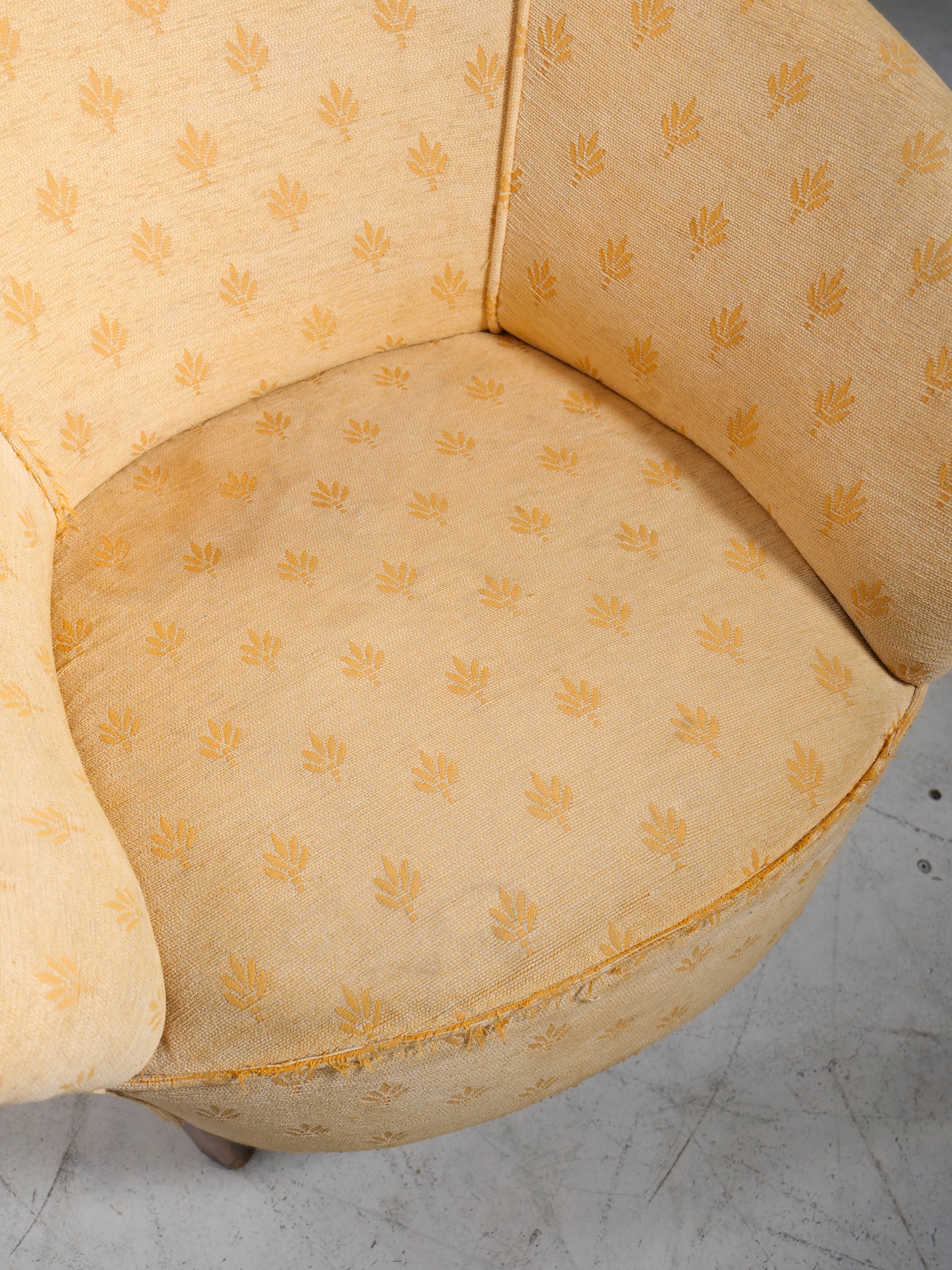 Pair of yellow vintage armchairs