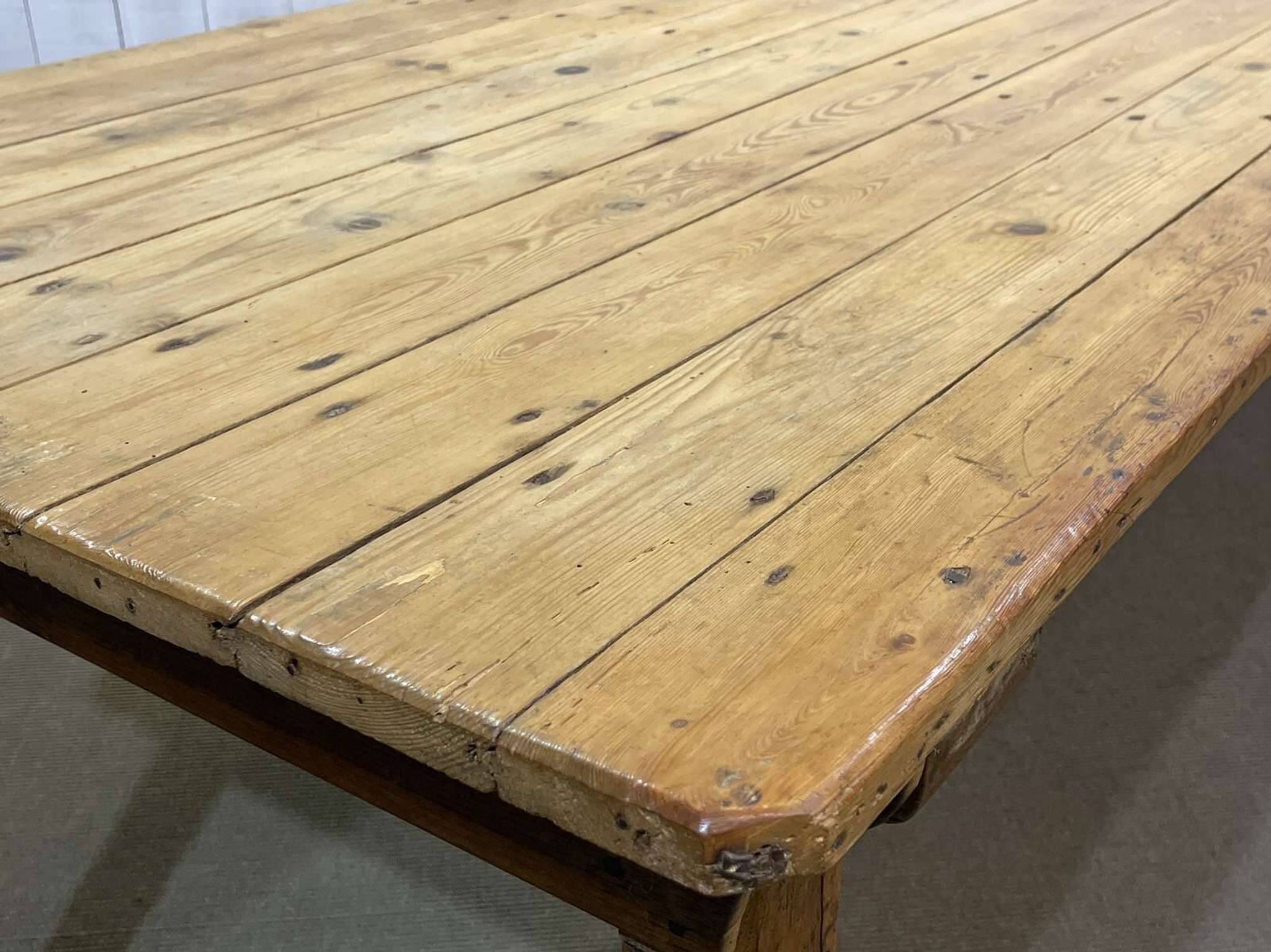 Early 20th-century farmhouse table made of fir, elm, and chestnut.