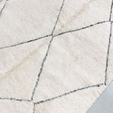 Moroccan Berber carpet beni ouarain ecru diamonds nors engraved 230x157cm