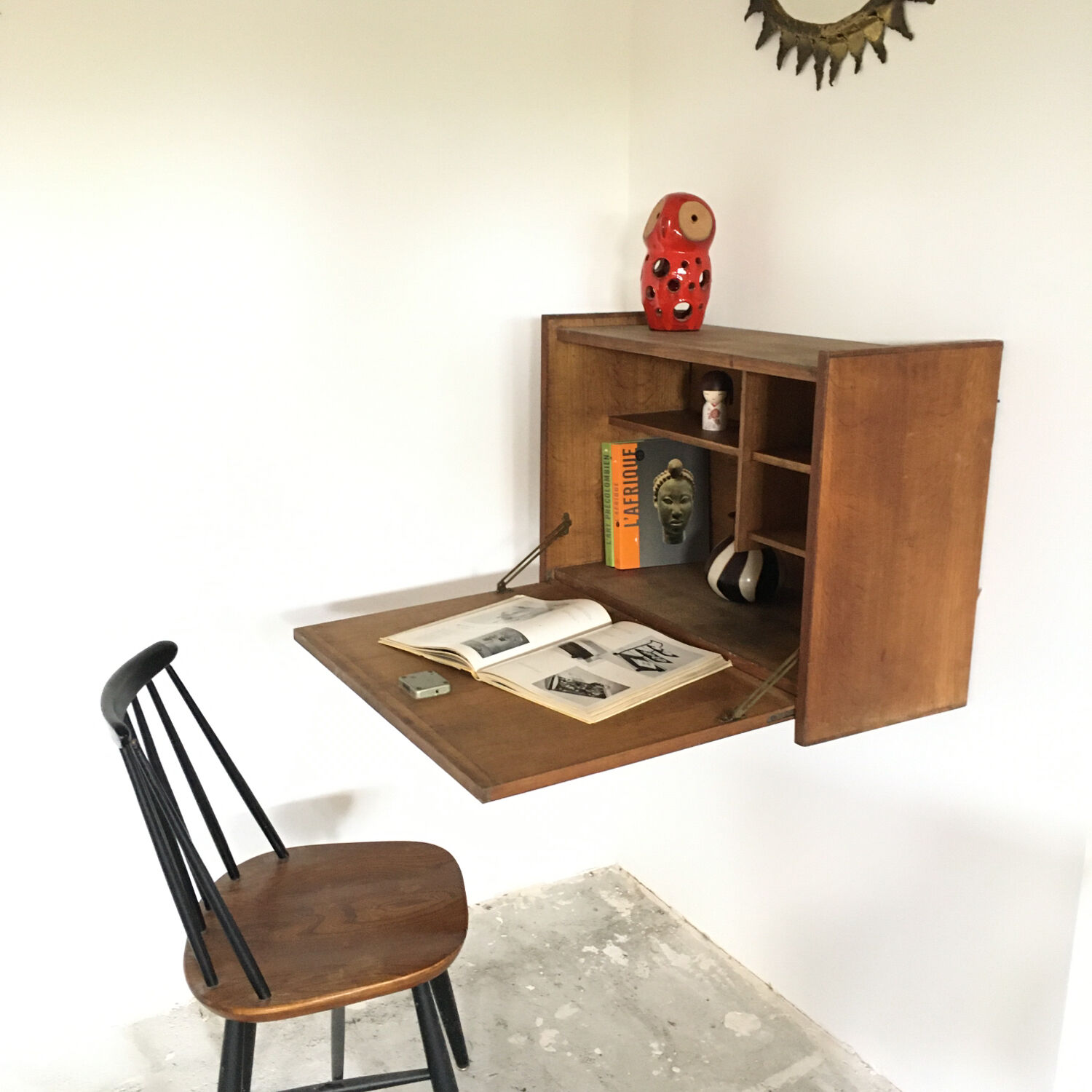 Wall Secretary Office 1950