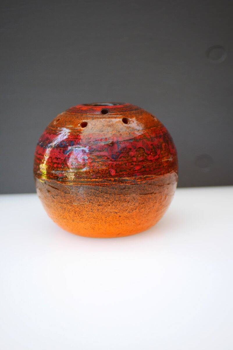 Mid-century art pottery vase in ceramic from Tilgmans