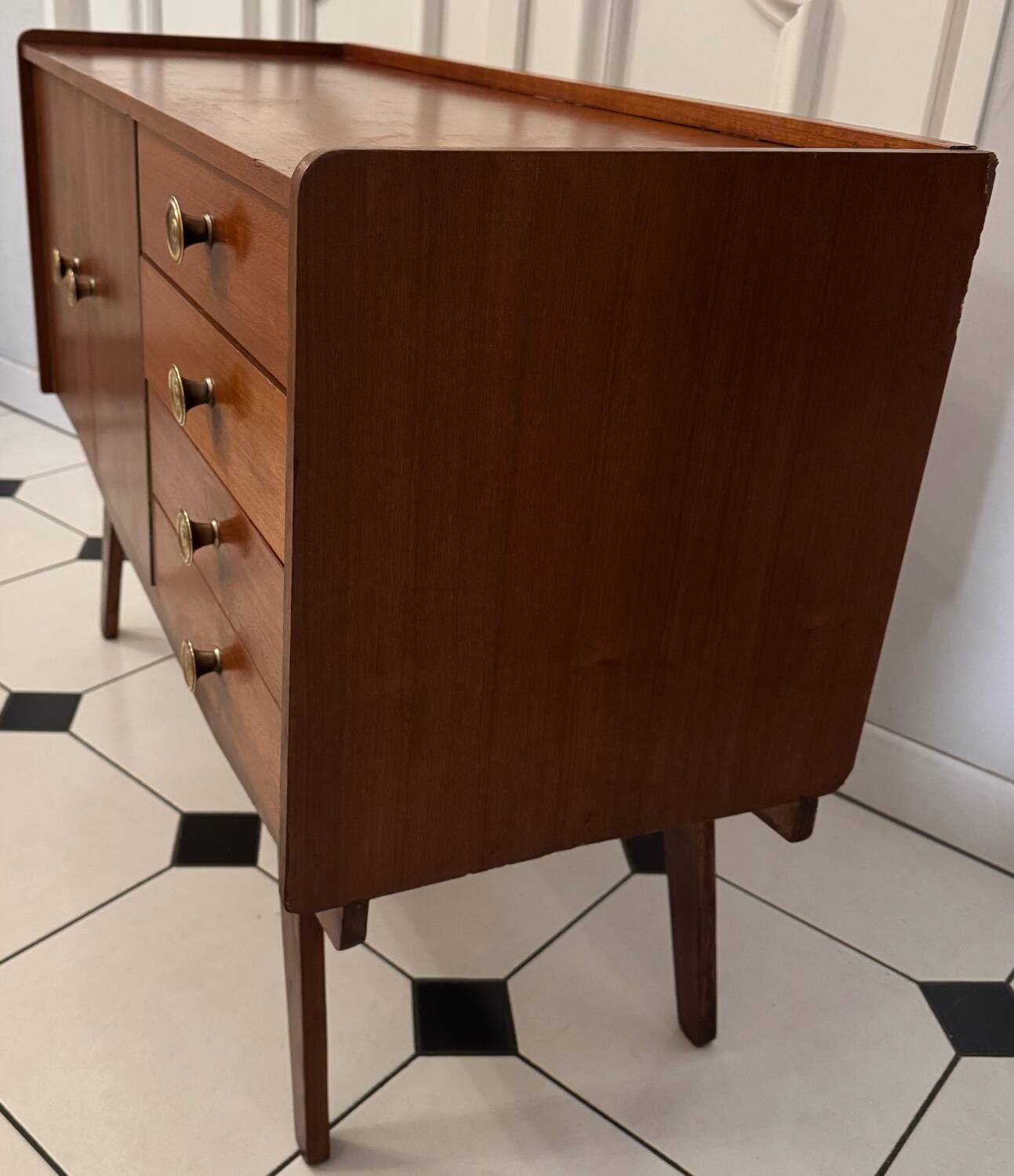Vintage sideboard with compass feet