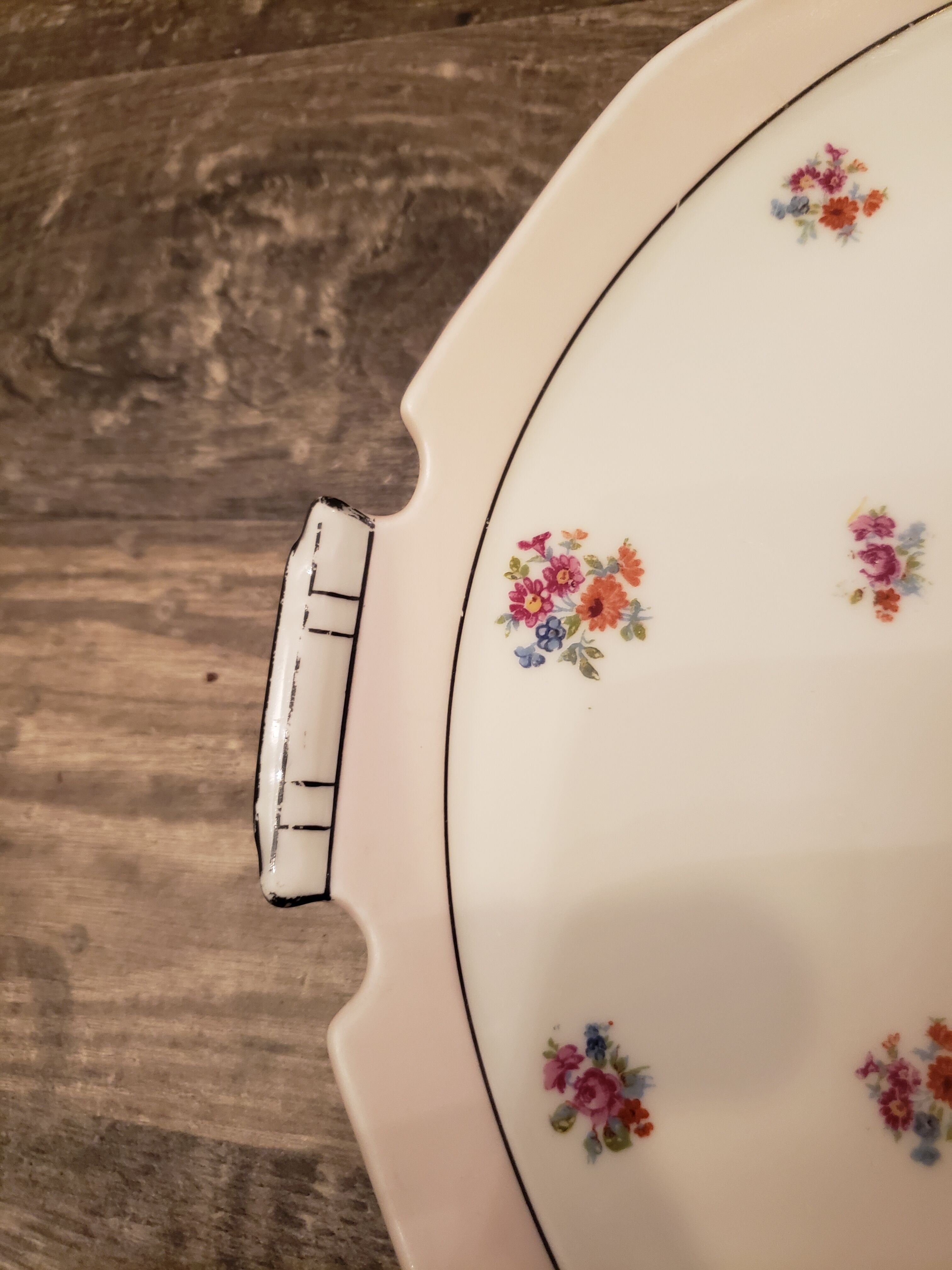 Round dish Ø26 cm flowers porcelain of Limoges