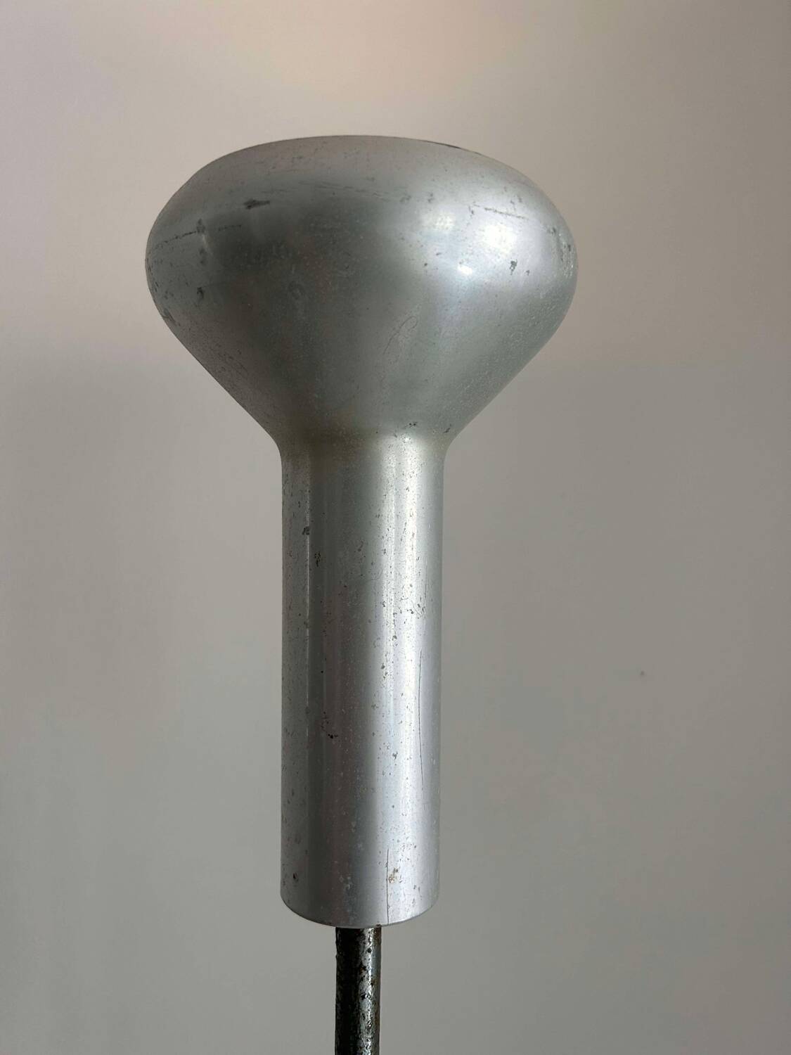 Vintage modernist floor lamp, Gino Sarfatti model 1073, Arteluce Italy 1956