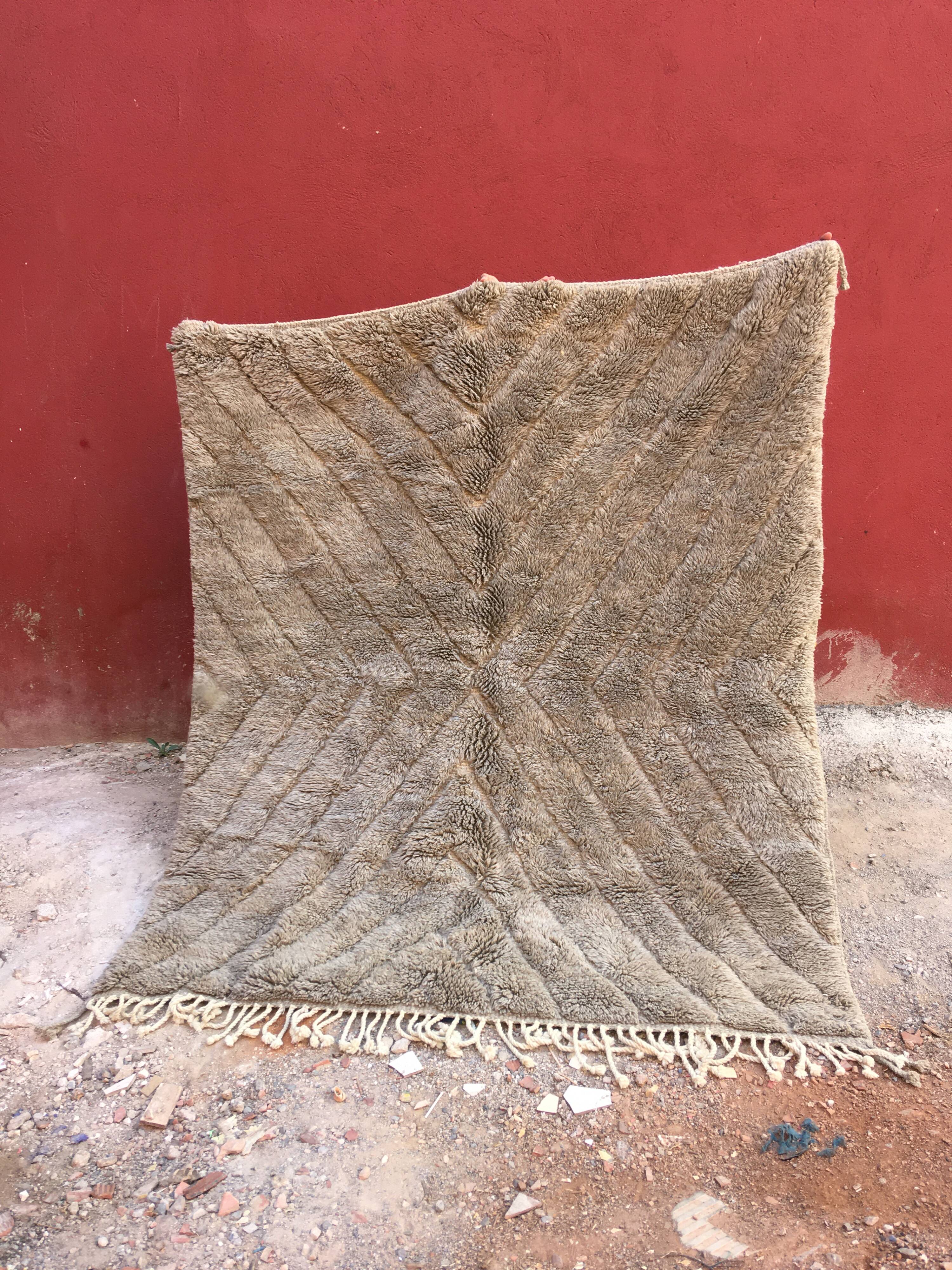 Exceptional Mrirt rug 210 x 182 cm