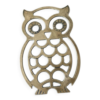 Vintage brass trivet in the shape of an owl