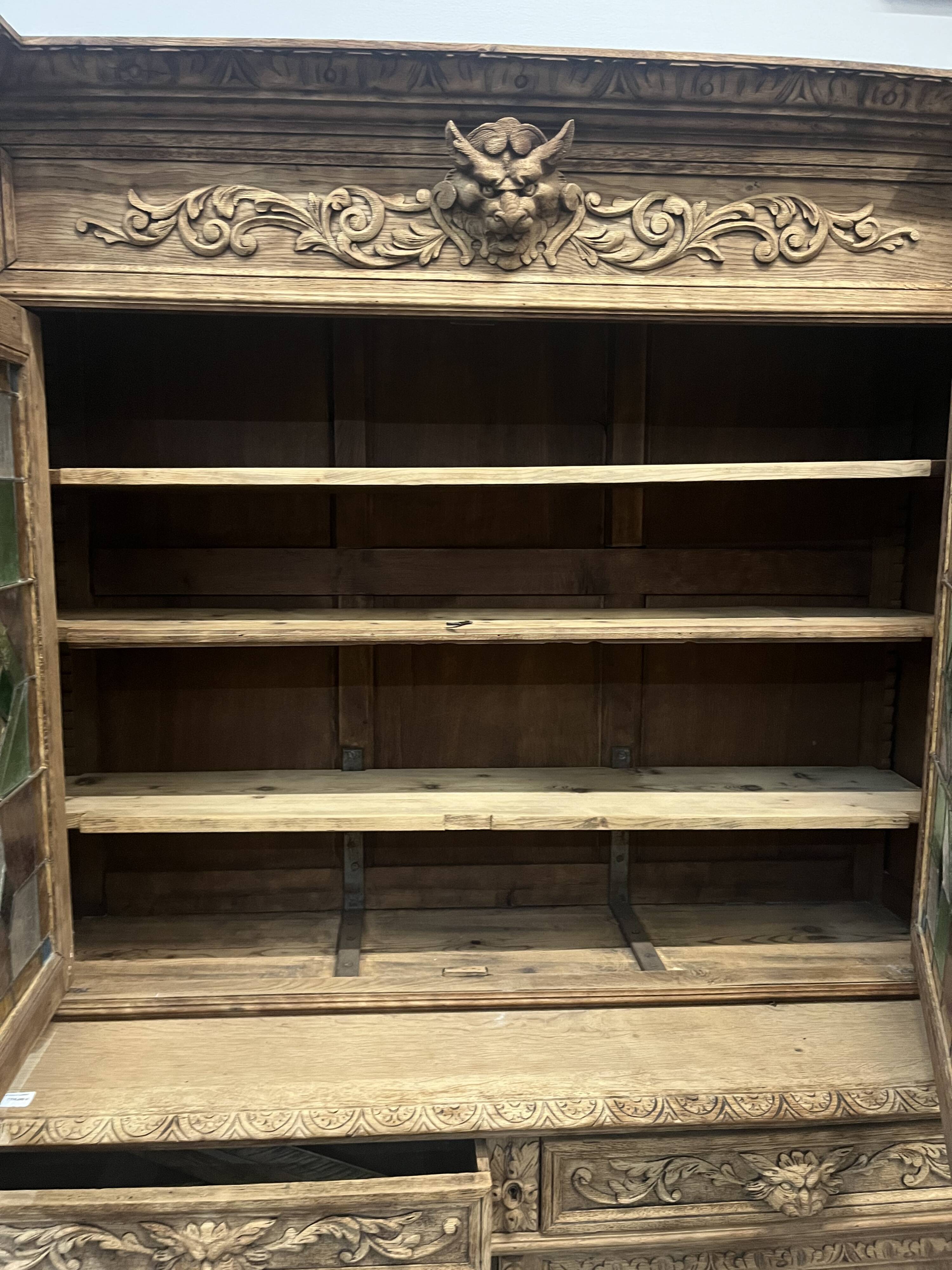 Henri II stripped buffet
