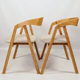 Vintage chairs light oak and beige natural linen