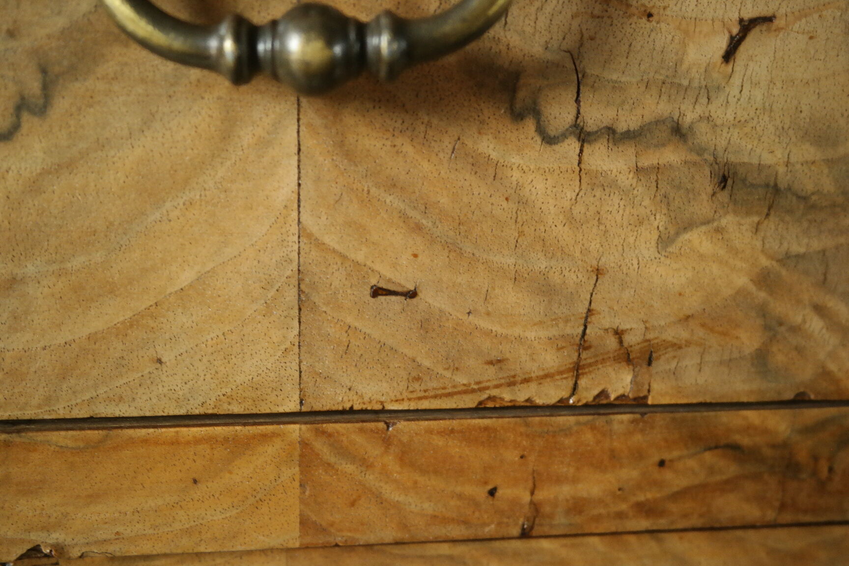 Louis Philippe style chest of drawers in light walnut, 20th century