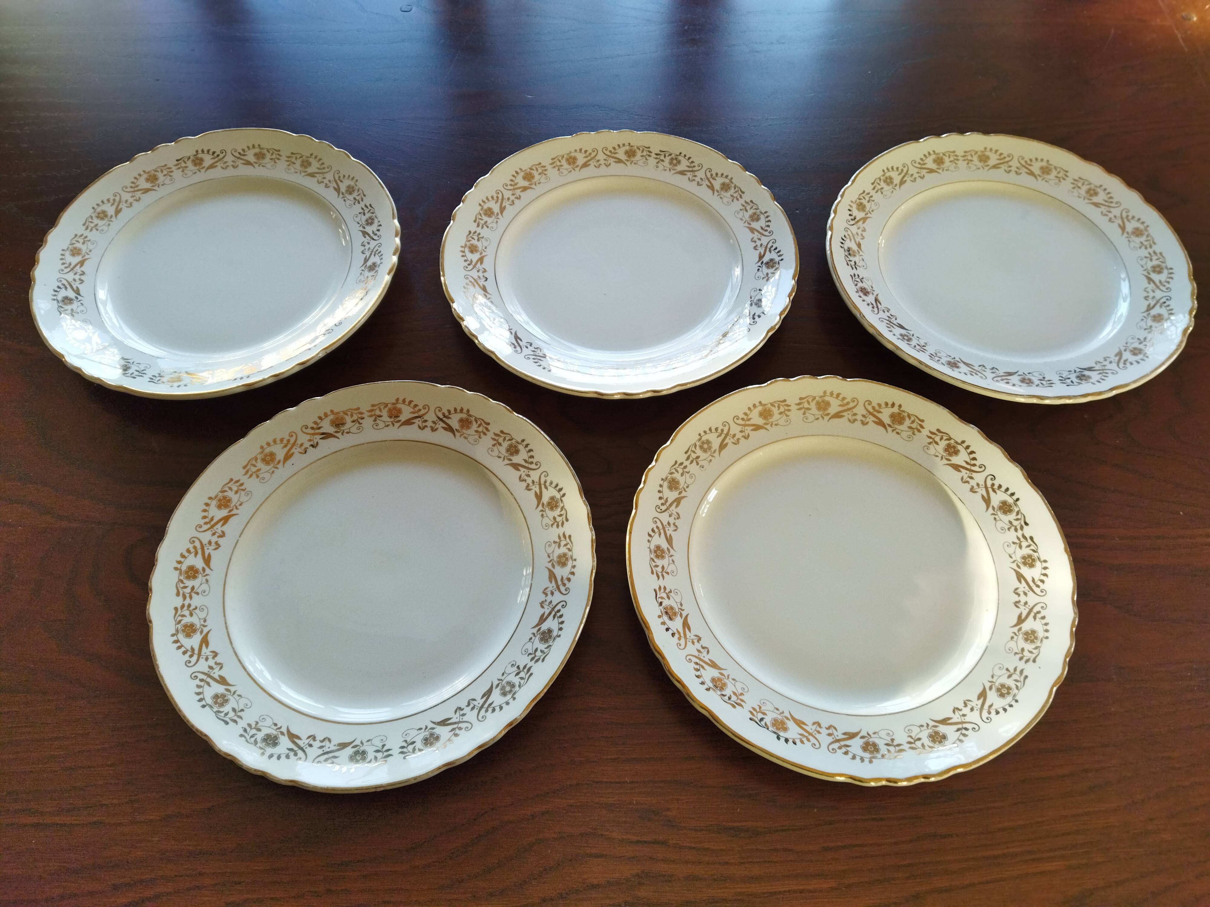 Flat plates Moulin des Loups