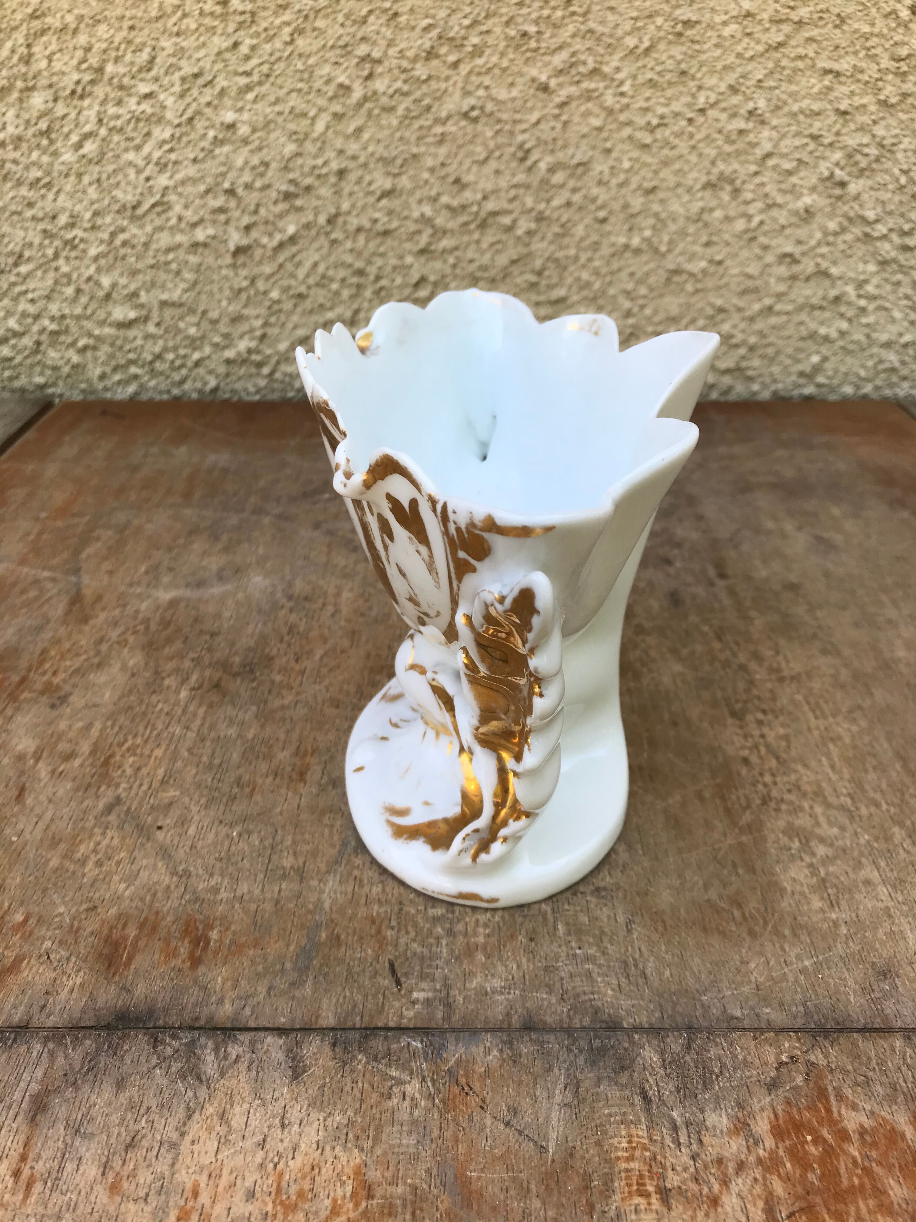 Former Vase De Marié Porcelain Blanche - Vintage Gilding