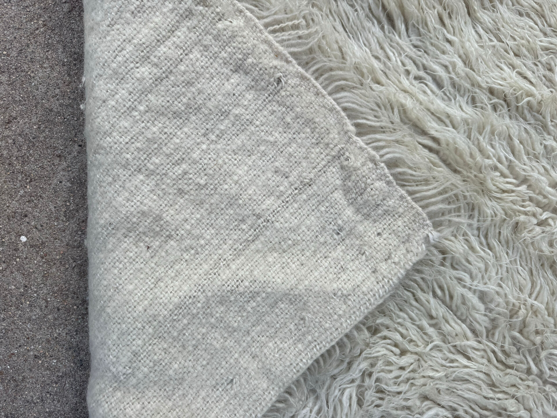 Large Scandinavian Rya rug wool from the 1960s.
