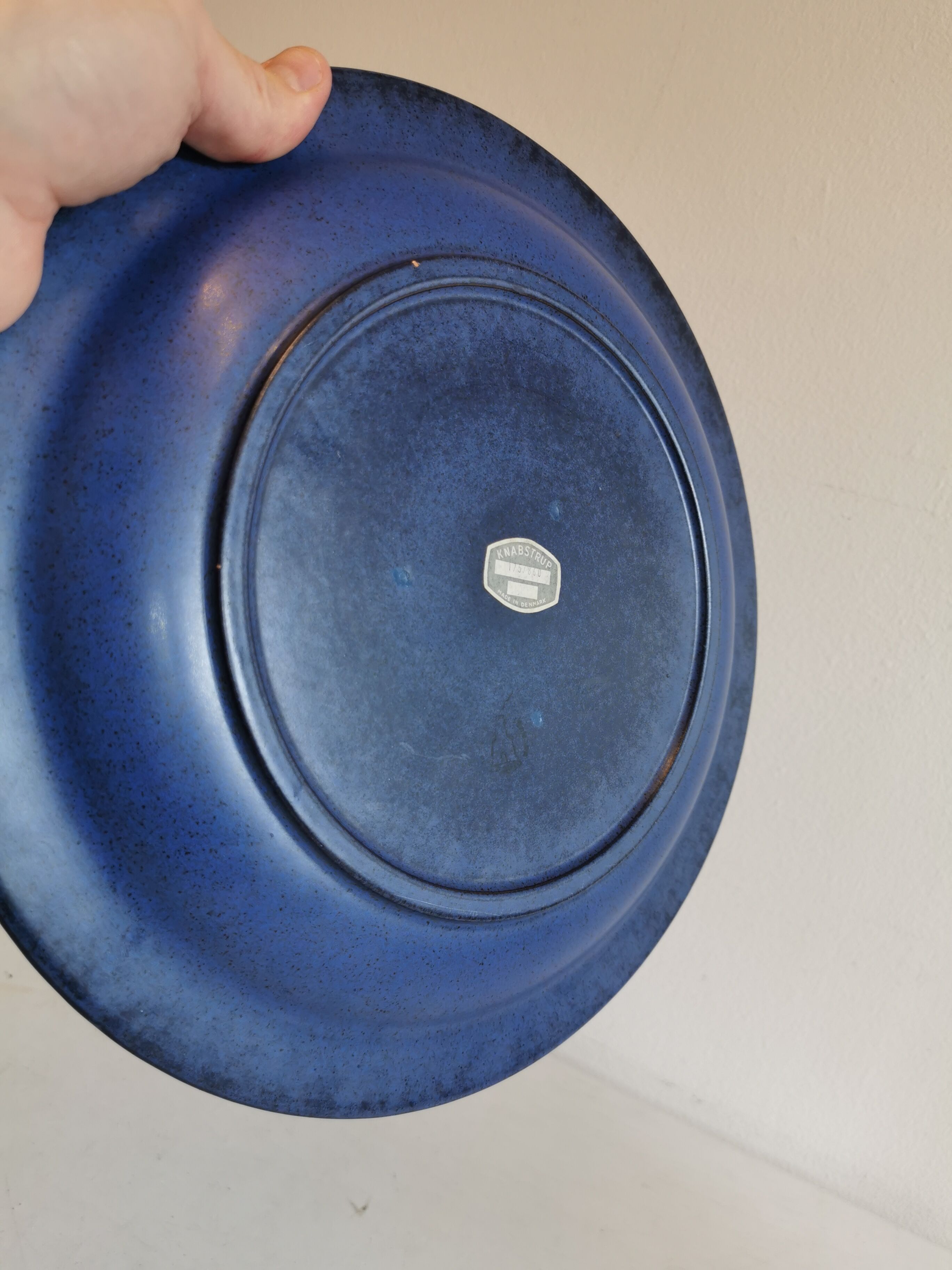 Ceramic plate, from Danish Knapstrup, in beautiful blue glaze.