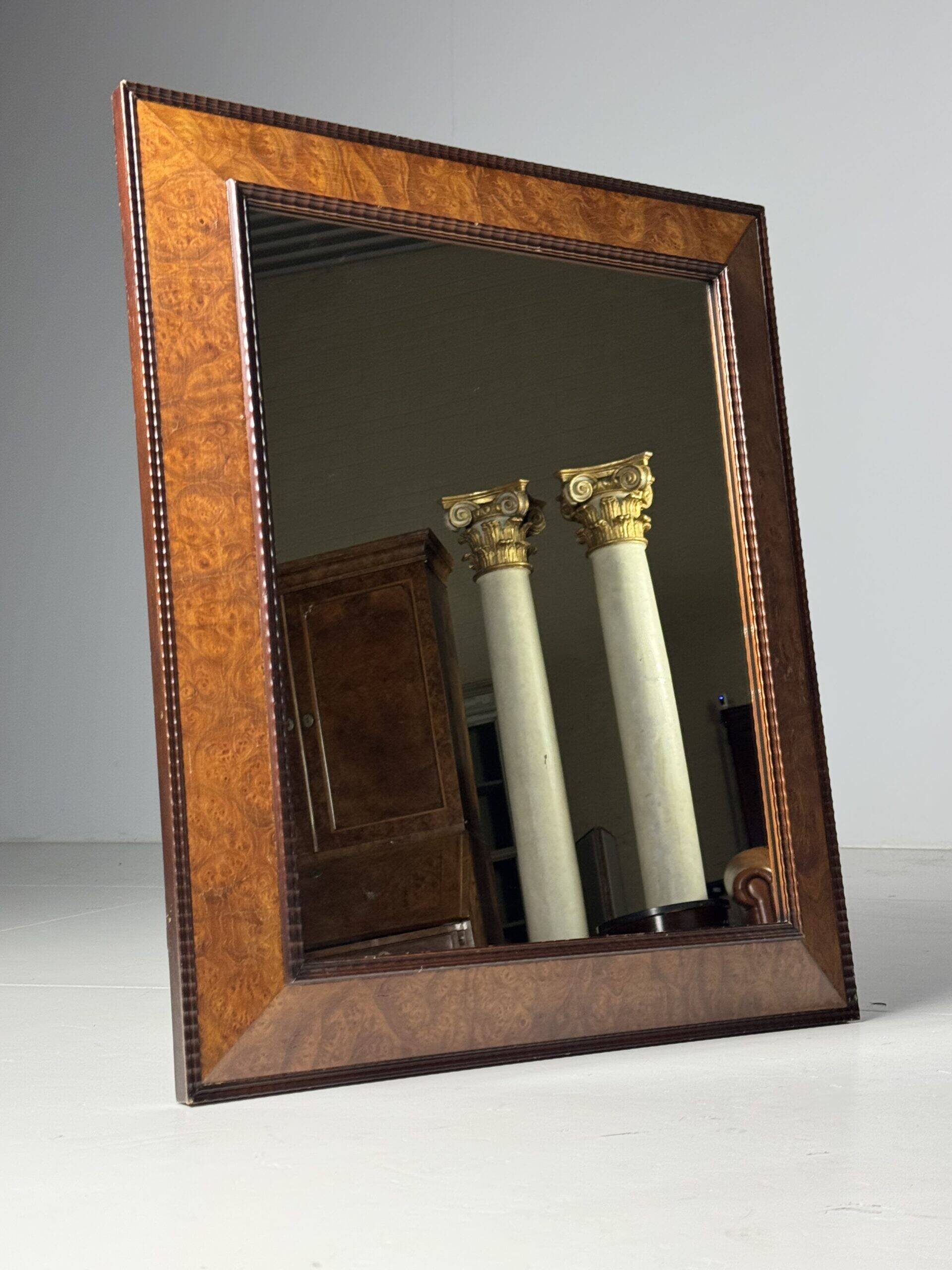 Vintage mirror with ribbed frame